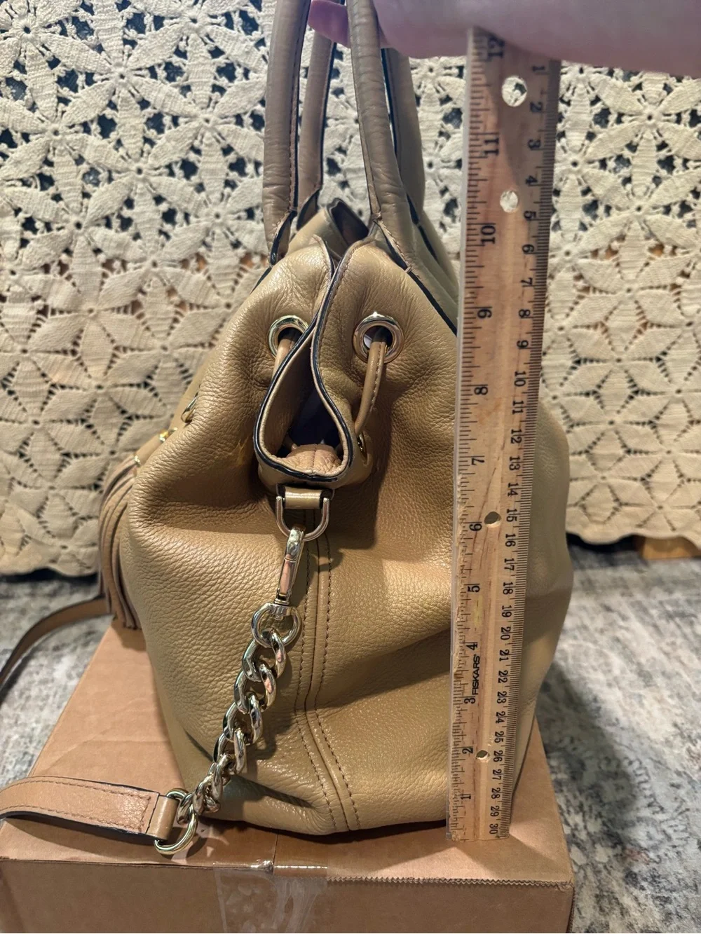 Women’s Tassel Drawstring Satchel Bag in Tan - Stylish Everyday Handbag